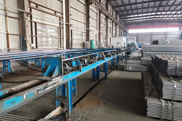 湖北(bei)貨梯廠房(fang)廠貌