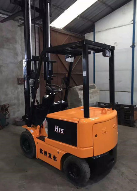 純電(dian)動叉車案(àn)例